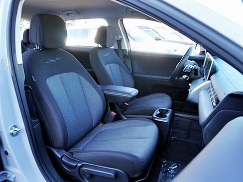 Certified 2024 Hyundai Ioniq 5 SEL RWD image 17