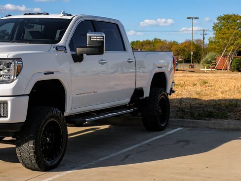 Used 2020 GMC Sierra 2500 Denali w/ Technology Package AWD/4WD image 8