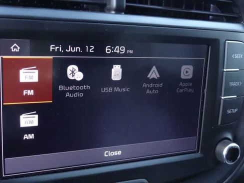 Used 2025 Kia Soul LX w/ LX Technology Package FWD image 22