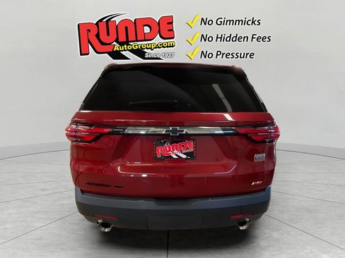 Used 2022 Chevrolet Traverse RS image 4