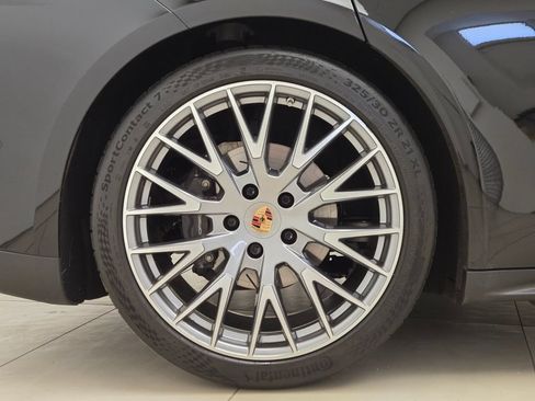Used 2025 Porsche Panamera 4 AWD/4WD image 7