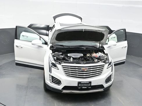 Used 2017 Cadillac XT5 Platinum w/ Driver Assist Package AWD/4WD image 35