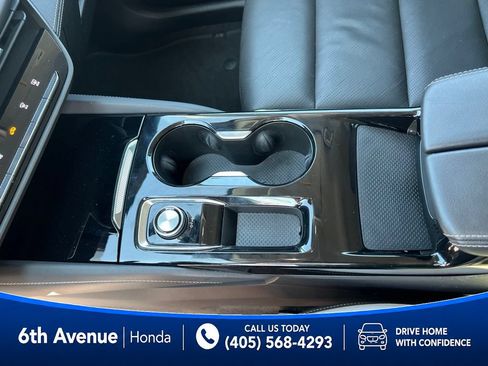 Used 2025 Buick Envision Sport Touring AWD/4WD image 38