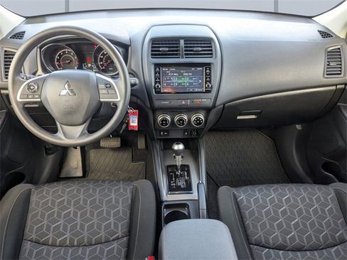 Used 2024 Mitsubishi Outlander Sport ES image 15