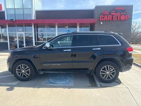 Used 2017 Jeep Grand Cherokee Limited image 1