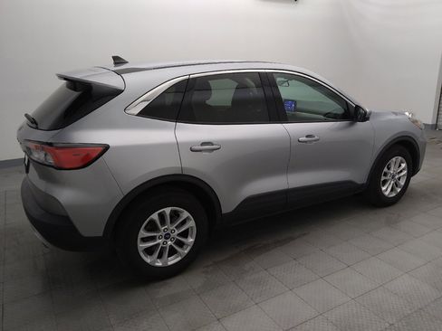 Used 2021 Ford Escape SE FWD image 10