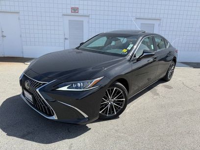 Used 2023 Lexus ES 250 w/ Premium Package