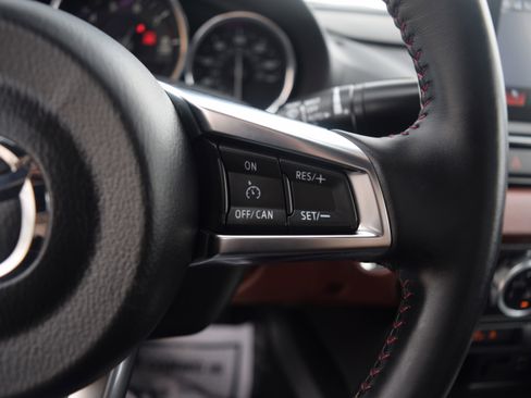 Used 2019 MAZDA MX-5 Miata RF Grand Touring w/ GT-S Package image 5