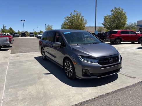 Certified 2026 Honda Odyssey Elite image 4