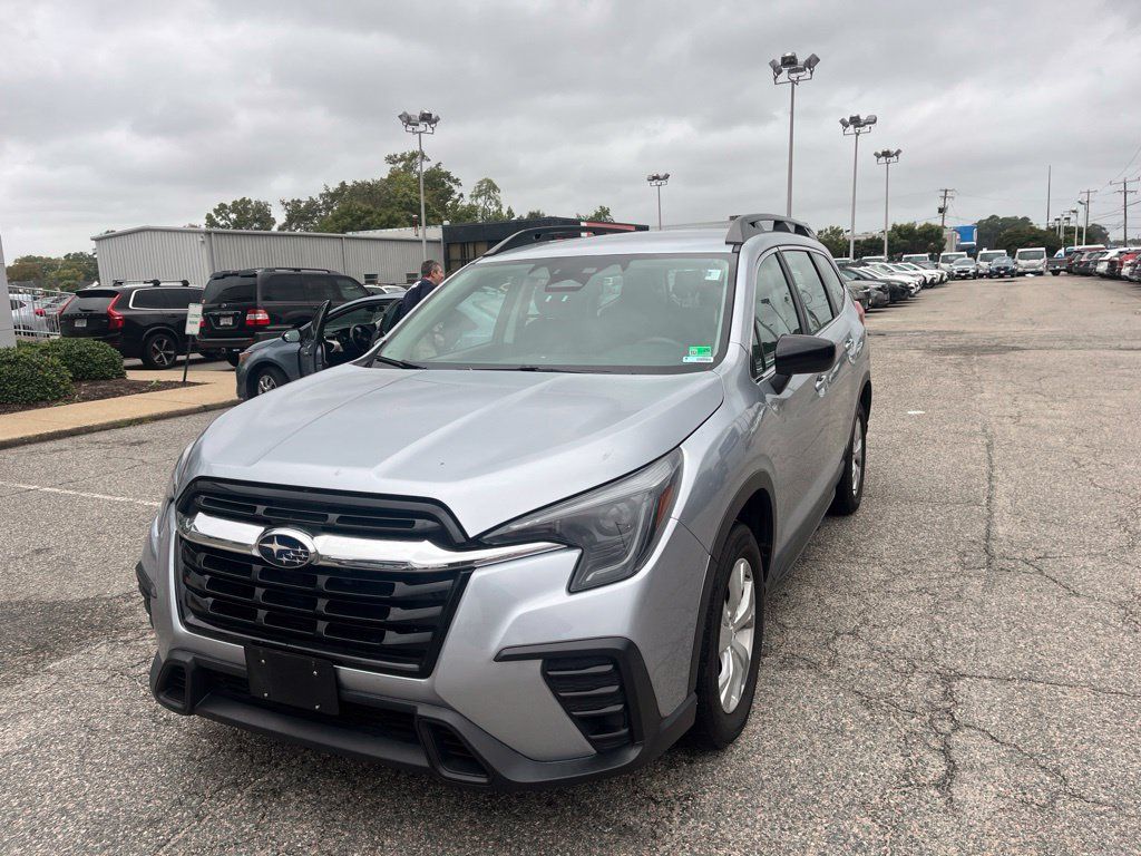 Used 2023 Subaru Ascent 8-Passenger AWD/4WD image 7