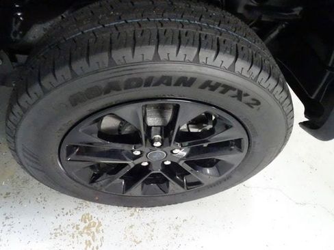 Certified 2025 Jeep Wrangler Unlimited Sahara AWD/4WD image 28