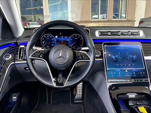 Used 2021 Mercedes-Benz S 580 4MATIC Sedan image 5
