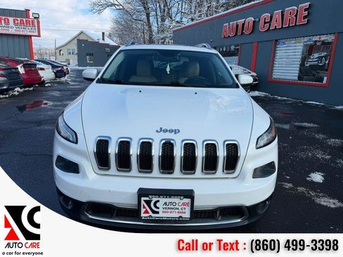 Used 2015 Jeep Cherokee Limited w/ Luxury Group image 2