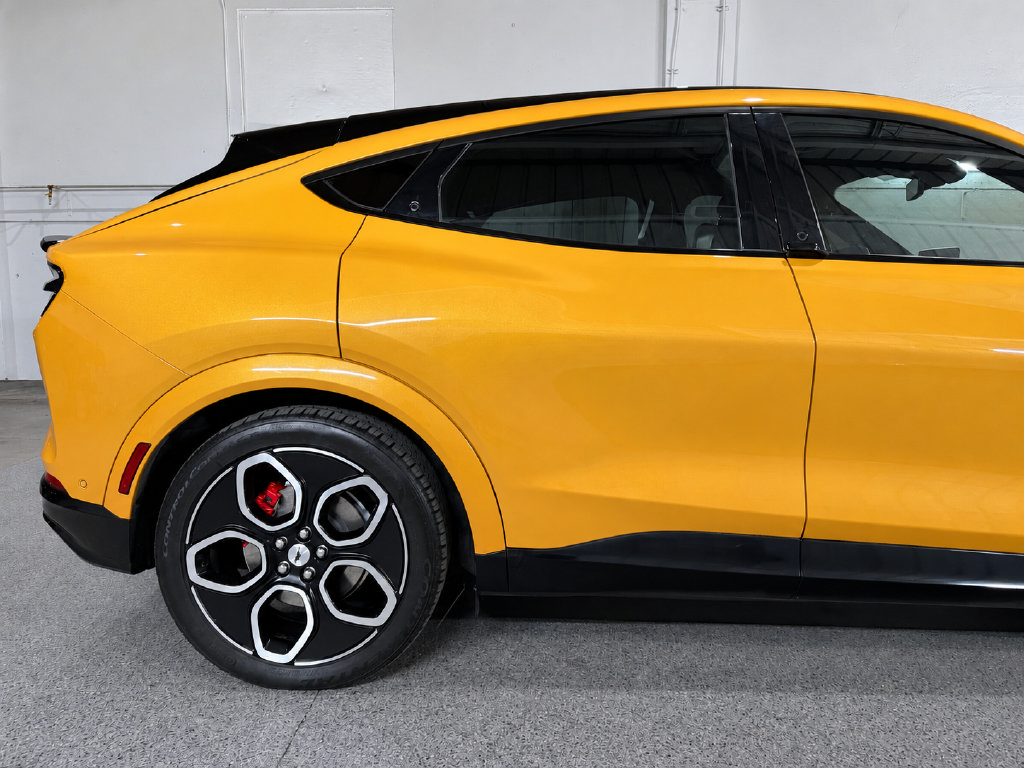 Used 2021 Ford Mustang Mach-E GT AWD/4WD image 8