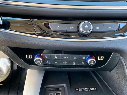 Used 2023 Buick Enclave Avenir w/ Trailering Package, 5000 lbs. AWD/4WD image 32