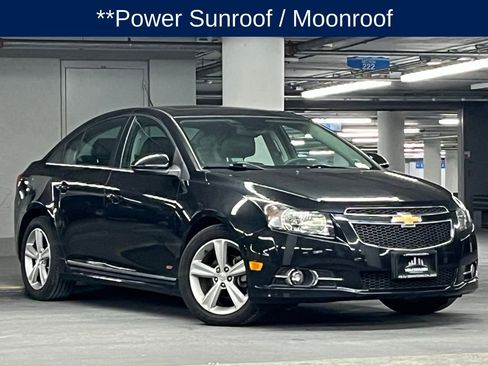 Used 2014 Chevrolet Cruze LT w/ RS Package image 3