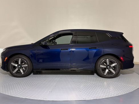 Used 2026 BMW iX xDrive45 AWD/4WD image 2