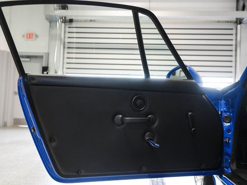 Used 1992 Porsche 911 image 24
