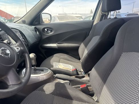 Used 2015 Nissan Juke S image 16