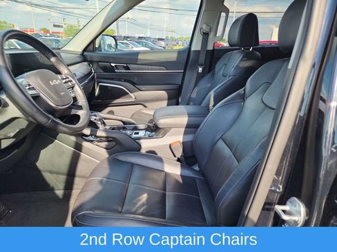 Used 2024 Kia Telluride EX w/ EX Captain's Chair Package FWD image 9