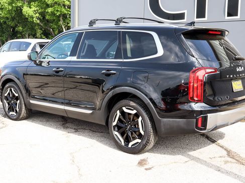 Used 2025 Kia Telluride S AWD/4WD image 6