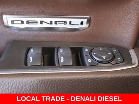 Used 2024 GMC Sierra 1500 Denali w/ Denali Reserve Package AWD/4WD image 17