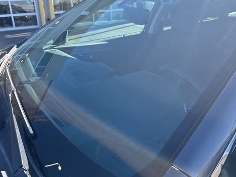 Certified 2022 Subaru Outback Touring XT w/ Tech Package 2 image 5