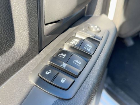 Used 2016 RAM 1500 Tradesman w/ Popular Equipment Group image 26