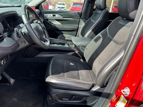 Used 2025 Ford Explorer ST AWD/4WD image 22