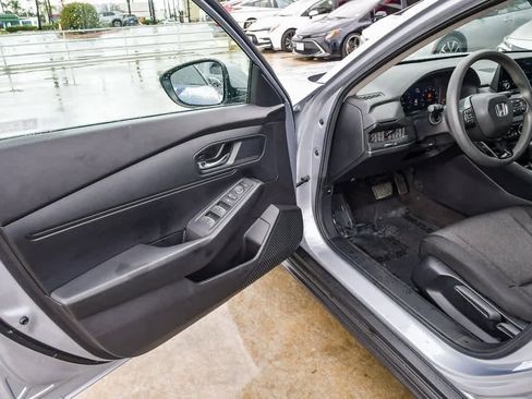 Used 2023 Honda Accord LX image 21