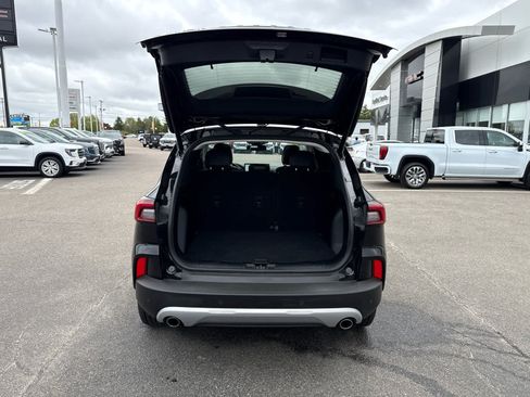 Used 2024 Ford Escape Platinum AWD/4WD image 11