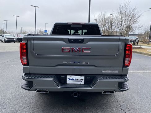 Used 2025 GMC Sierra 1500 Elevation w/ Elevation Premium Package image 8