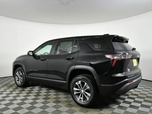 New 2026 Chevrolet Equinox LT w/ Safety and Technology Package AWD/4WD image 14