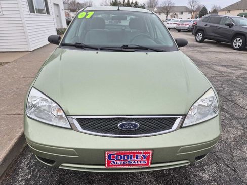 Used 2007 Ford Focus ZX4 Sedan image 2