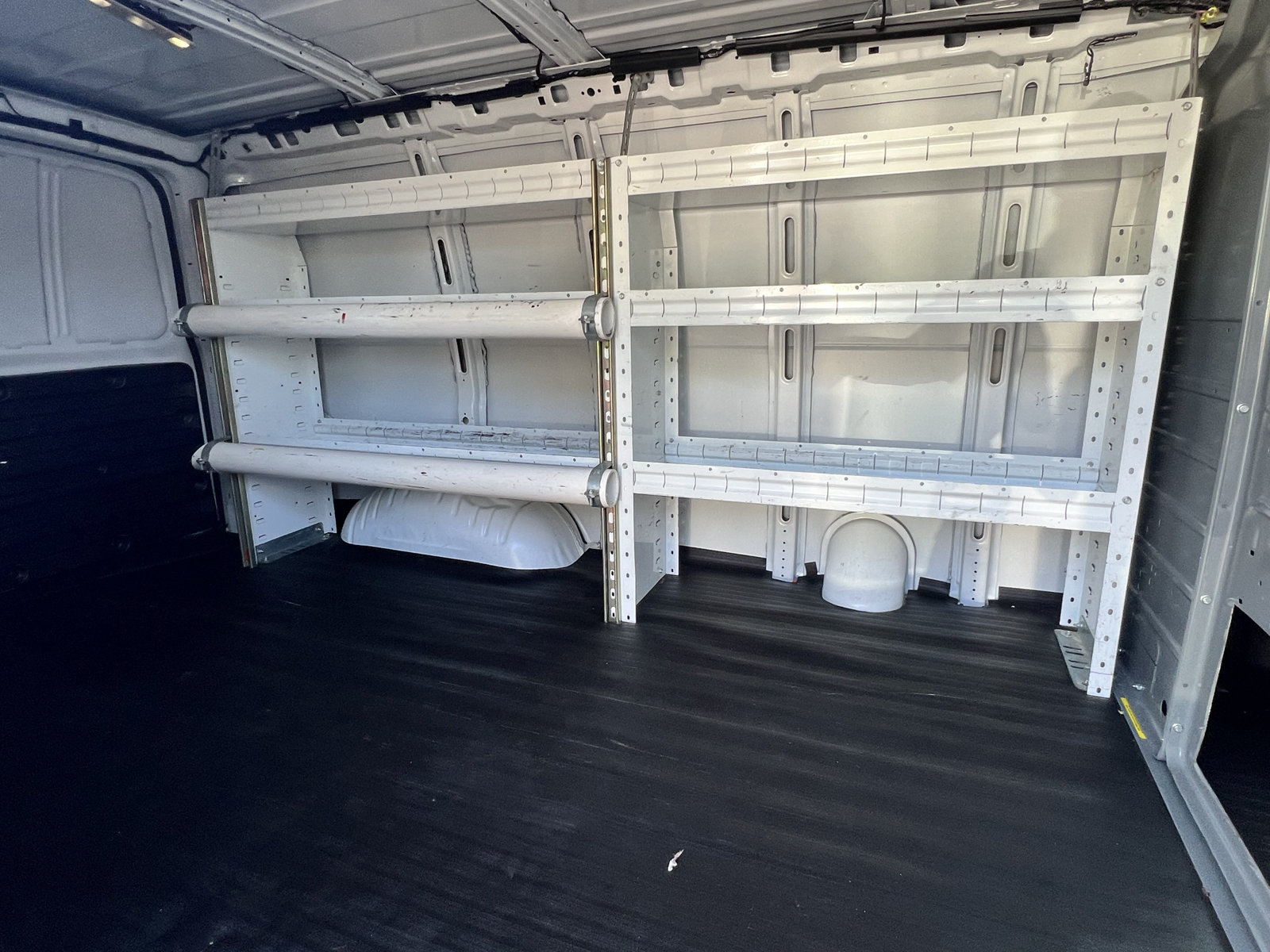 Used 2019 Chevrolet Express 2500 w/ Driver Convenience Package RWD image 20