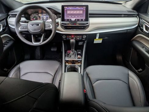 New 2026 Jeep Compass Limited w/ Mopar All Weather Package image 25