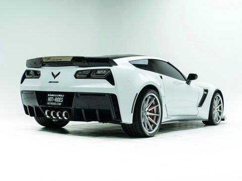 Used 2016 Chevrolet Corvette Z06 w/ 3LZ Preferred Equipment Group image 13