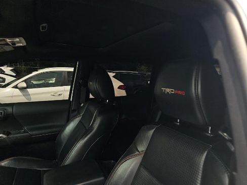 Used 2019 Toyota Tacoma TRD Pro AWD/4WD image 8