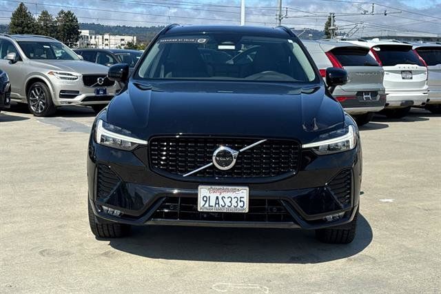 Certified 2024 Volvo XC60 B5 Plus w/ Protection Package Premier AWD/4WD image 8