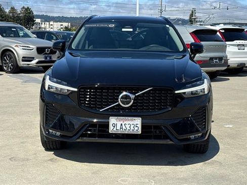 Certified 2024 Volvo XC60 B5 Plus w/ Protection Package Premier AWD/4WD image 8