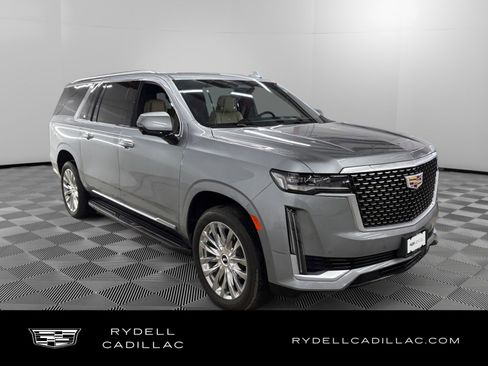 Certified 2023 Cadillac Escalade ESV Premium Luxury AWD/4WD image 7