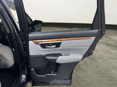 Used 2017 Honda CR-V EX image 18