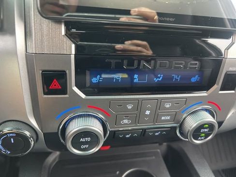 Used 2016 Toyota Tundra Limited image 23