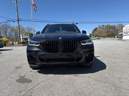 Used 2023 BMW X5 xDrive40i w/ M Sport Package image 2