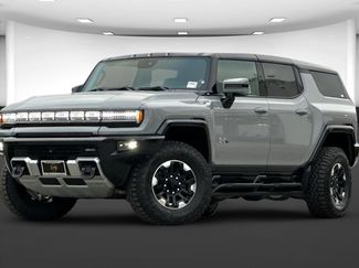 New 2025 GMC Hummer EV 3X w/ Extreme Off-Road Package video 2