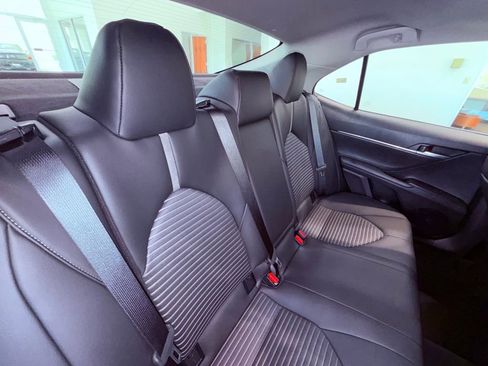 Used 2024 Toyota Camry SE w/ Cold Weather Package image 12