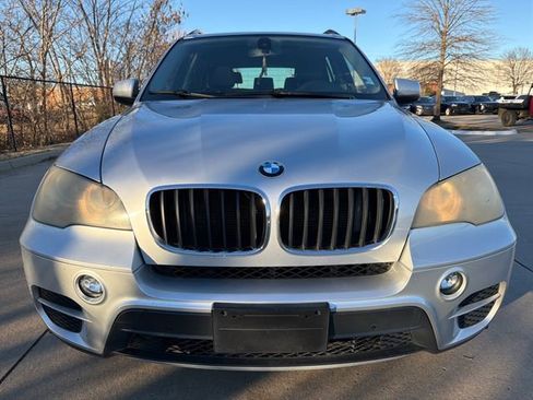 Used 2011 BMW X5 xDrive35i image 8