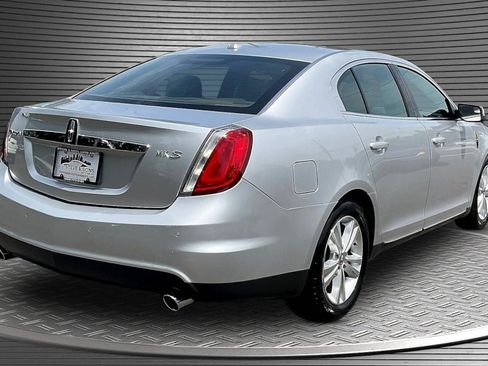 Used 2010 Lincoln MKS FWD image 6