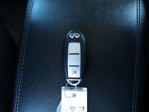 Used 2017 INFINITI QX50 2WD w/ Premium Plus Package image 20