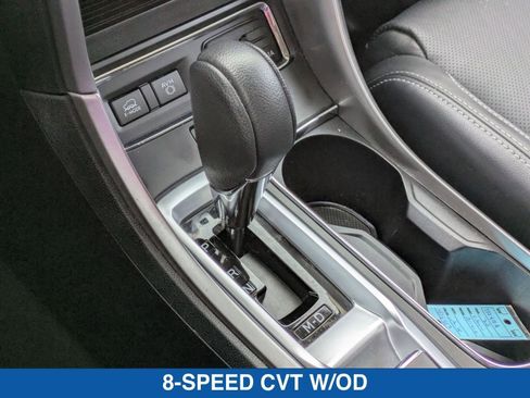 Used 2022 Subaru Ascent Limited w/ Technology Package image 26